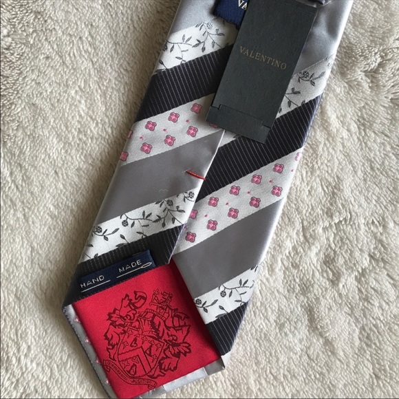 Valentino tie NWT - Picture 3 of 3